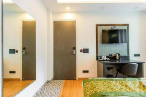 Hotel Mayur C R Park - Greater Kailash